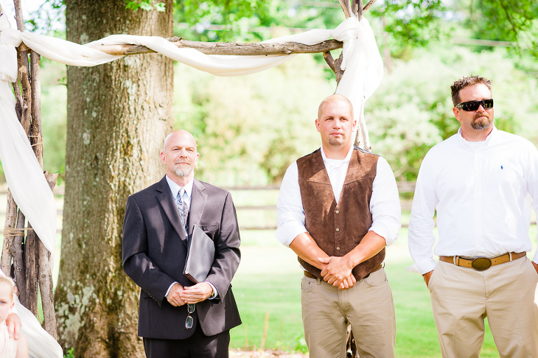 rustic-barn-wedding-pa-15