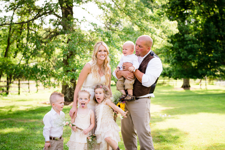 rustic-barn-wedding-pa-27