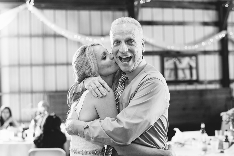 rustic-barn-wedding-pa-42