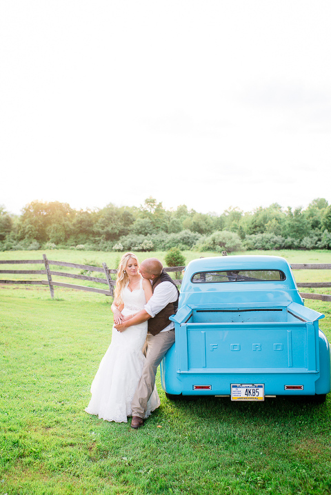 rustic-barn-wedding-pa-45