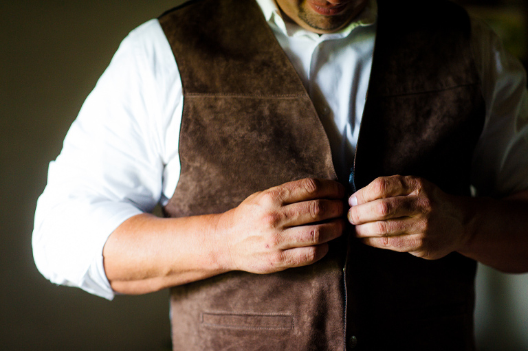 rustic-barn-wedding-pa-8