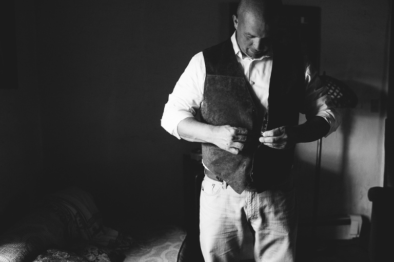 rustic-barn-wedding-pa-9