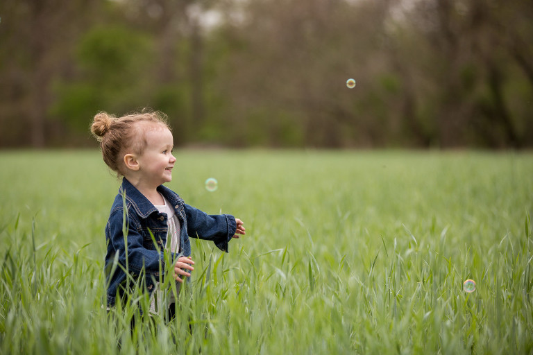 styled-pink-mamatogs-farm-12