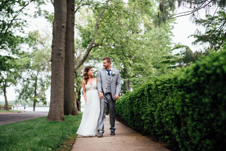 red-dragon-canoe-club-nj-wedding-photographer-19