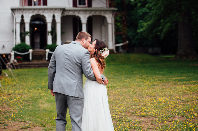 red-dragon-canoe-club-nj-wedding-photographer-34