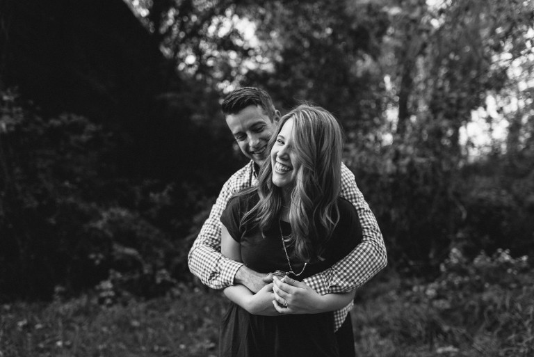 smithville-mansion-engagement-session-13