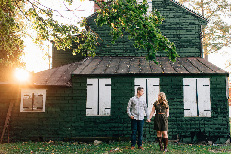 smithville-mansion-engagement-session-14