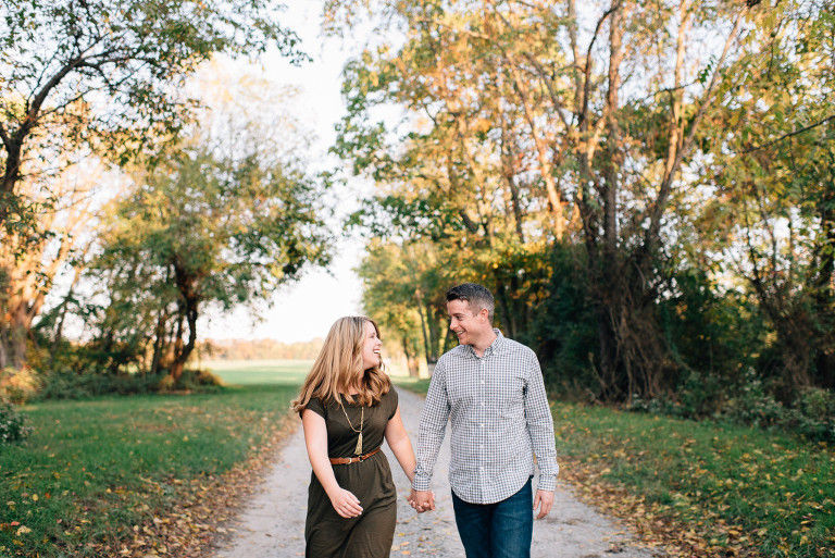 smithville-mansion-engagement-session-9