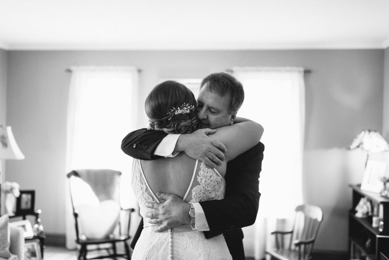 manayunk-brewery-wedding-pa-photographer-11