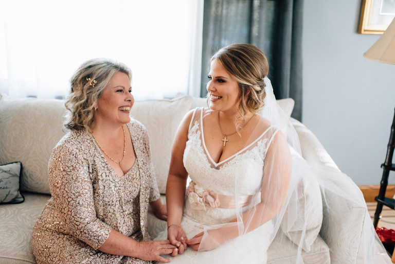 manayunk-brewery-wedding-pa-photographer-13