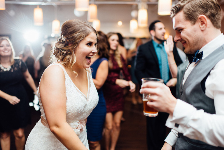 manayunk-brewery-wedding-pa-photographer-39