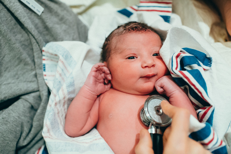 new-jersey-home-birth-photographer-13