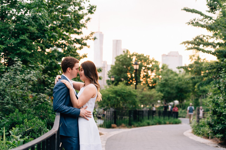 dumbo-brooklyn-engagement-session-new-york-city-photographer-12