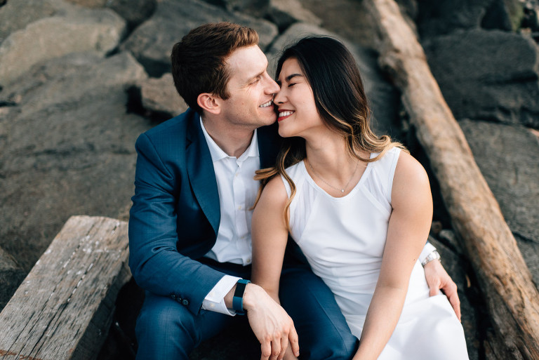dumbo-brooklyn-engagement-session-new-york-city-photographer-16