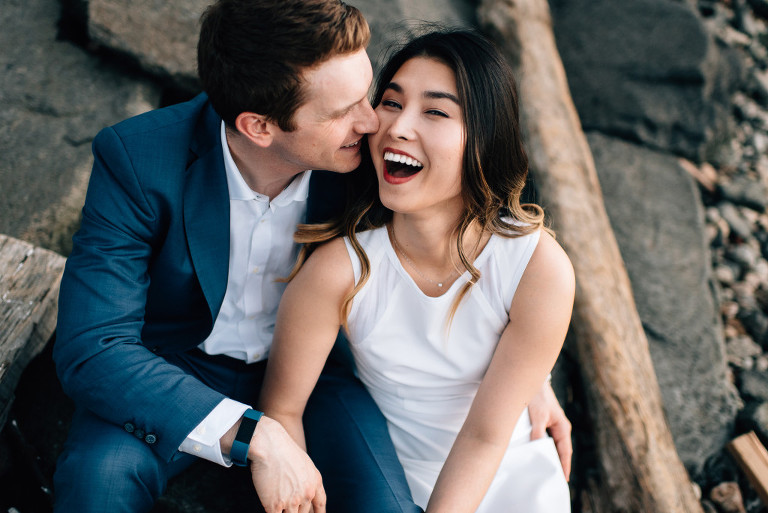 dumbo-brooklyn-engagement-session-new-york-city-photographer-17