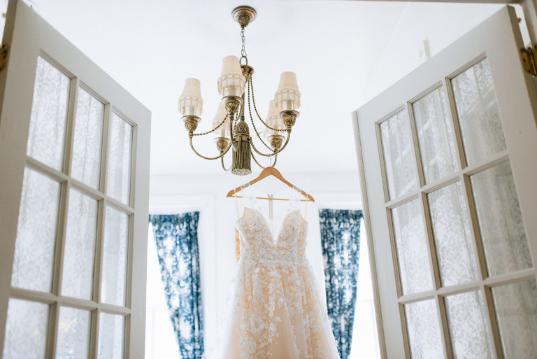 faunbrook-bed-and-breakfast-weshchester-pa-wedding-1