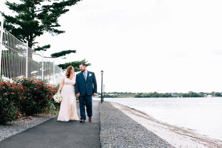 palmyra-harbour-hall-new-jersey-wedding-16