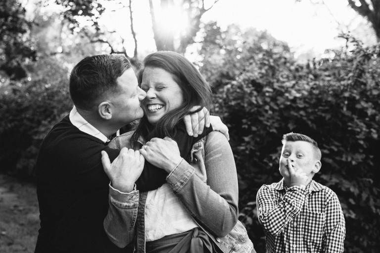 fun-authentic-philadelphia-family-photographer-7