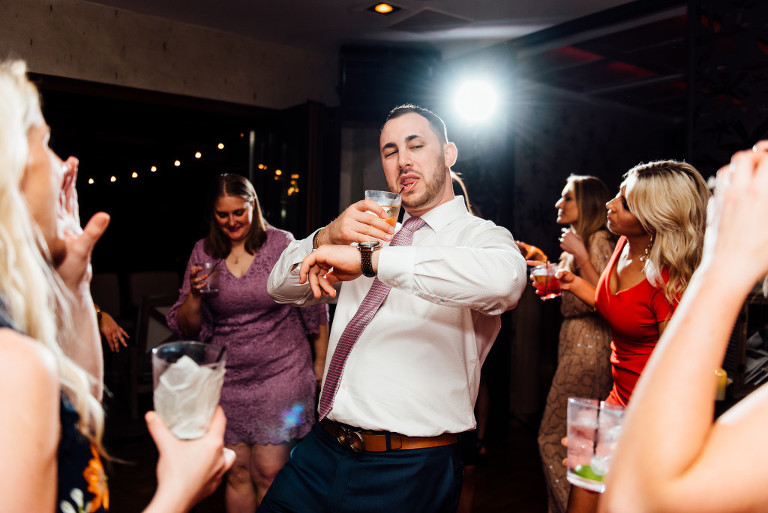 avenue-le-club-long-brach-wedding-caitlyn-dave-30