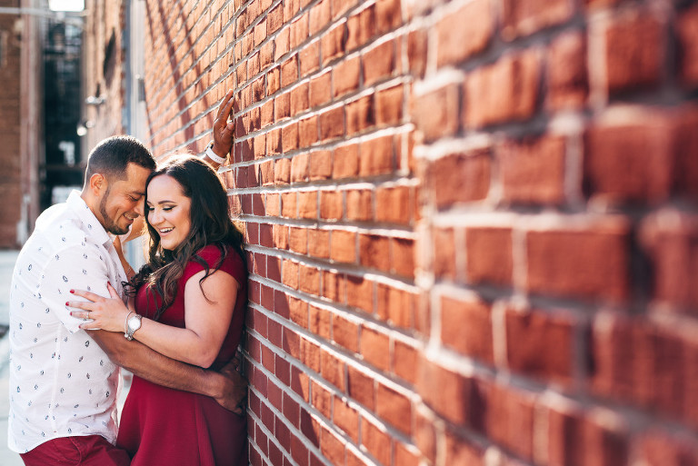 old-city-philadelphia-engagement-session-4